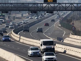 Gobierno negocia rebaja del TAG con cuatro autopistas de Santiago