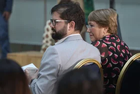 Bachelet y Boric rechazan adhesión de Chile al Escudo de las Américas