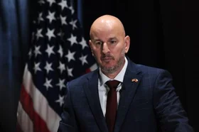 Fiscalía analiza denuncia contra embajador Judd por entrega de información reservada