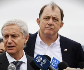 Kast lamenta dichos de Poduje contra Milei y asegura que «no se va a volver a repetir»