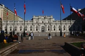 Megarreforma ya es ley: se publica la Ley de Reconstrucción Nacional y sus primeras medidas rigen desde el 1 de noviembre
