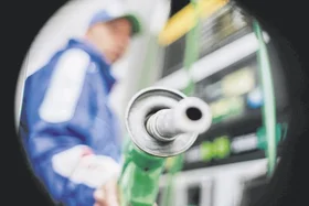 Combustibles suben por quinta vez seguida: bencinas aumentan $41,3 y diésel $91,5 por litro desde este jueves